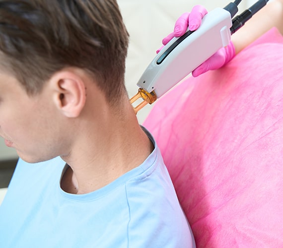 M22 Q-Switched Nd: YAG Laser
